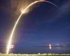 Keine Falcon 9, aber so ungefähr fliegt PACE ins All. (Quelle: pixabay/SpaceX-Imagery)