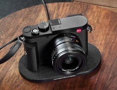 The Leica M EV1 is essentially a Leica Q3 with interchangeable lenses. (Image source: Leica)