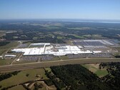 Nissan factory in Mississippi. Musk appears to shut down rumours of Tesla investing in Nissan's factories in the US (Image source: Nissan)