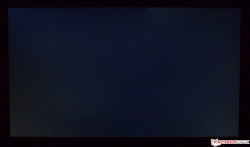 Only a slight clouding in our test unit