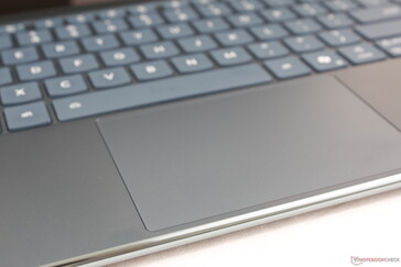 Smaller clickpad than on most other 14-inch laptops