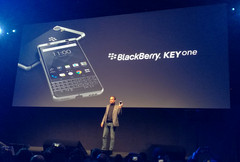 Blackberry: KeyOne Smartphone announced