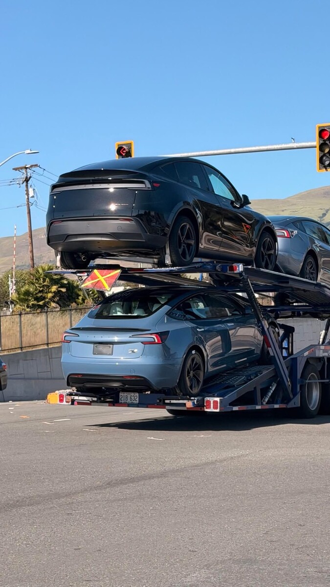 Model 3 Performance in Frost Blue Metallic color spotted in the wild.