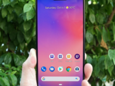 The Pixel 3 XL in all its glory thanks to an unscrupulous Hong Kong mobile store. (Source: Engagdet)