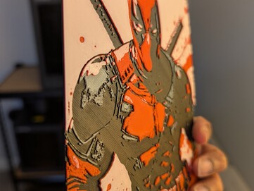 Close up of Hueforge Deadpool.