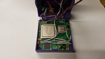 A look at the innards. (Image source: BitBuilt/Madmorda)