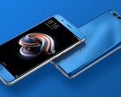 The Xiaomi Mi Note 3 in the heady pre-notch smartphone era. (Image source: PiunikaWeb)