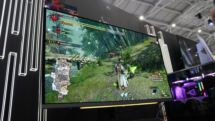 The MEG 321URX also has a lightbar linked that can be linked to health levels and other in-game metrics. (Image source: TweakTown)