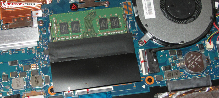 The TUF Gaming FX705DY has two SO-DIMM slots