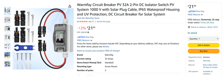 A PV fuse box is required but not included and must be purchased separately. (picture source: Screenshot Amazon)