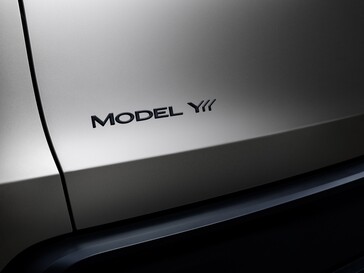 The new Model Y L badging.