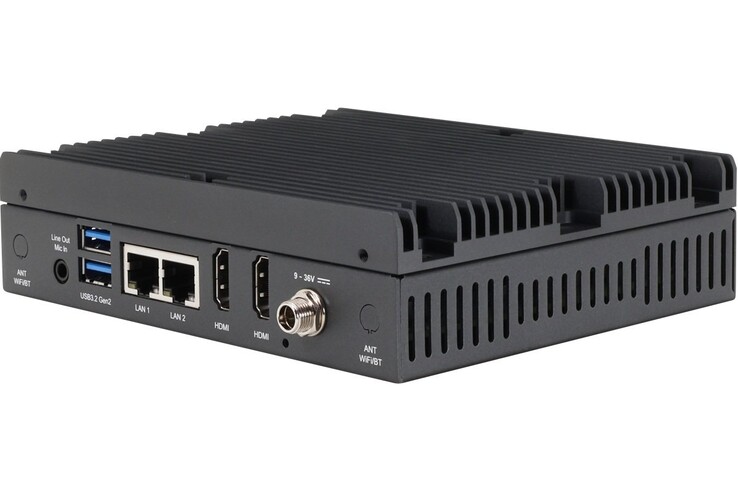 The TWL01 Edge mini PC sports a plethora of I/O options.