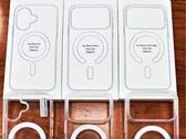 Leaked iPhone 18, iPhone 18 Pro and iPhone 18 Pro Max cases.