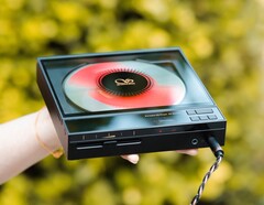 The EC Zero T offers a good mix of classic styling and modern features (Image source: Shanling)