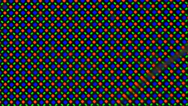 Sub-pixel array