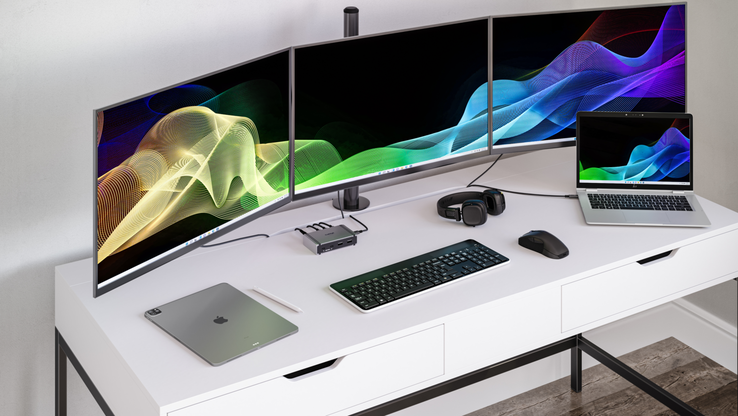 The Thunderbolt 5 dock works with up to 4 monitors  (Image source: CalDigit)
