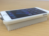 Unofficial accessory runs Android on an iPhone (Source: Nick Lee / Tendigi)