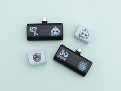 Anker's Kawasaki Frontale 30th Anniversary accessories