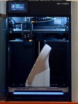 The .3mf design file is optimised for the Bambu H2D printer, and uses PLA for support structures (Image source: Bambu Lab)