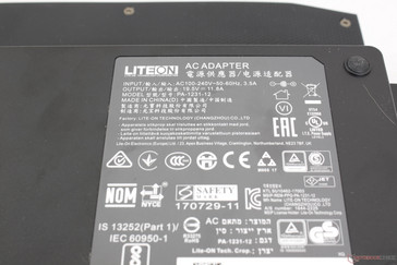 Lite-On AC adapter at 19.5 V, 11.8 A