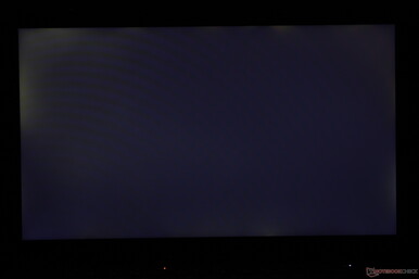 Moderate uneven backlight bleeding along the top left corner