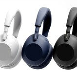 The Sony WH-1000XM6 comes in black, midnight blue, and platinum silver.