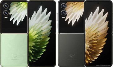 The Tecno Phantom V Flip2 in Moondust Grey and Travertine Green colorways (Image source: Tecno)