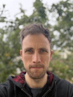 Selfie with the Apple iPhone 18 Pro