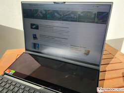 Asus Zephyrus Duo 16 (2023)