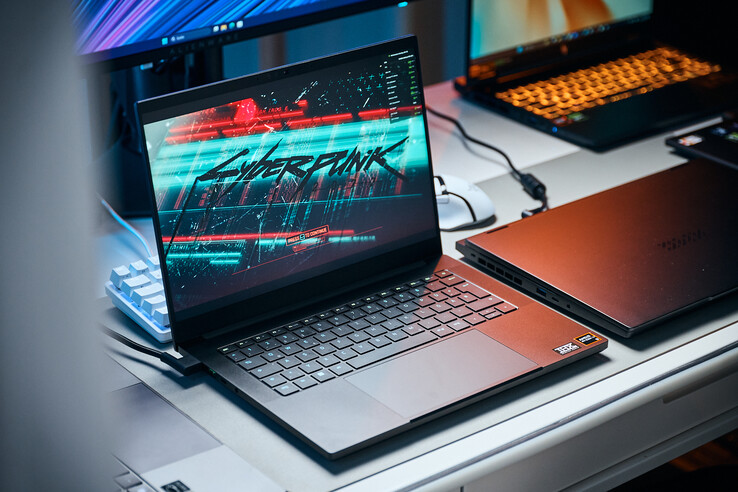 Razer Blade 14 running Cyberpunk 2077.