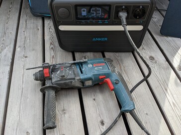 The Bosch hammer is no problem for the Powerstaion