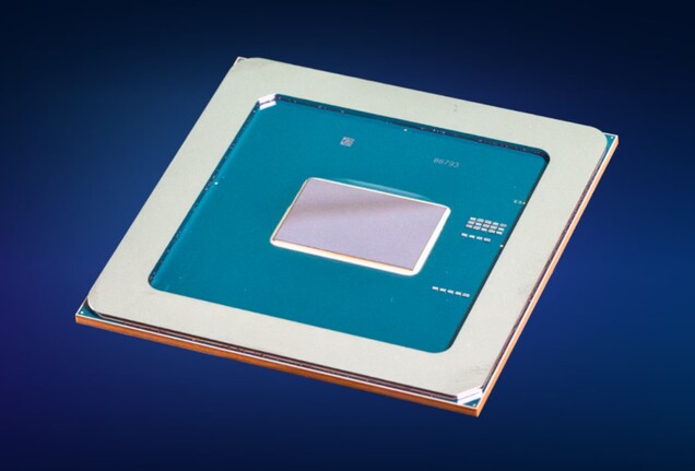 The Intel GPU D270 is based on a relatively compact GPU that lacks dedicated 3D-graphics and ray-tracing hardware