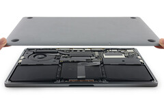  While the new MacBook Pro has a more power-efficient screen, it can't offset the reduction in battery size. (Source: iFixit)