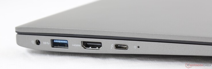 Left: AC adapter, USB 3.1 Type-A, HDMI, USB Type-C + Thunderbolt 3