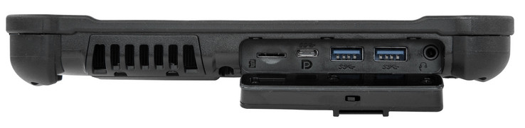 Left: MicroSD reader, USB Type-C + mini-DisplayPort, 2x USB 3.0 Type-A