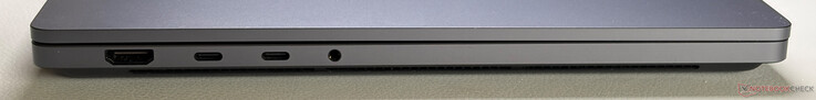 Left: HDMI 2.1b, 2x USB-C 4.0 (40 Gbps, DisplayPort 2.1, Power Delivery), 3.5 mm stereo jack