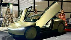 The Cybercab is on Christmas display (Image source: Franz von Holzhausen/X)