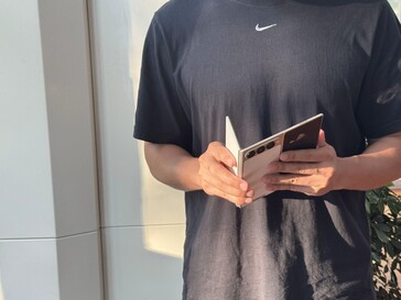 The Phantom Ultimate G Fold: the better-designed tri-fold smartphone? (Source: GSMArena, Ice Universe via X)