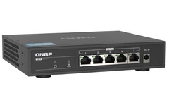 QNAP QSW-1105-5T 2.5 GbE network switch (Source: QNAP)