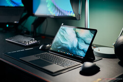 Asus ProArt PZ13 review. Test device provided by Asus Germany.