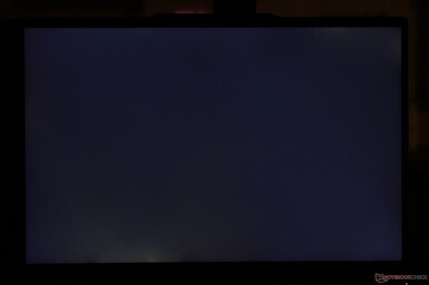 Minimal uneven backlight bleeding