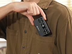 Creality Pika 3D scanner is a pocket-sized device.