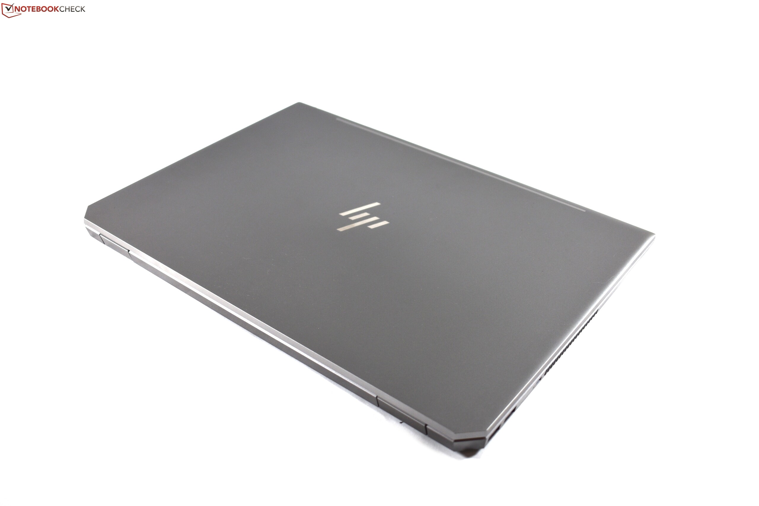 HP ZBook Studio G5 (i7, P1000, 4K) Workstation Review