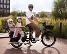The Decathlon BTWIN Longtail Electric Cargo Bike R500E comes in new colors for 2023.  (Image source: Decathlon)