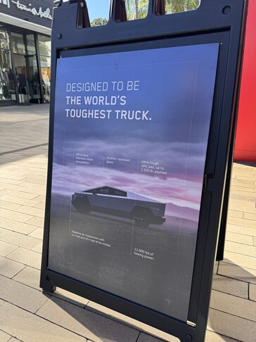 Tesla seems unsure about the Cybertruck's exoskeleton in this ad