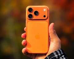 Apple iPhones might get new satellite features in the future (Image source: Abhinav Choudhary)