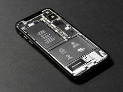 csm_iPhone-Battery_8f5b7c9d1e.jpg