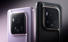 Honor intends to sell the Magic6 Ultimate in two colours options. (Image source: Honor)