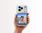 The Vivo X500 with the Snap Screen accessory and a magnetic case.