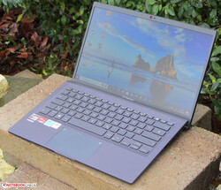 Asus ExpertBook L1